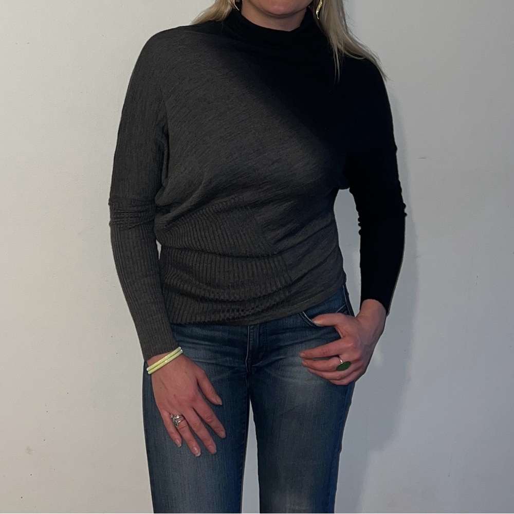 Ya Los Angeles | Women’s Asymmetrical Long Sleeve Sweater Size M Grey and Black